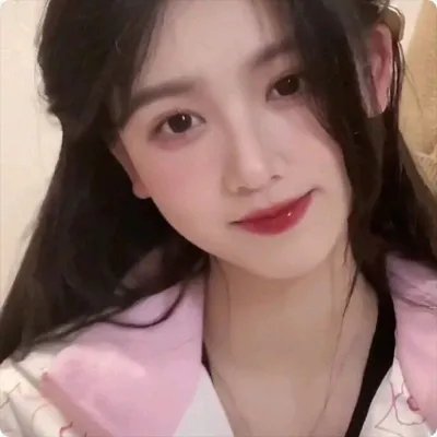 怪兽与女孩